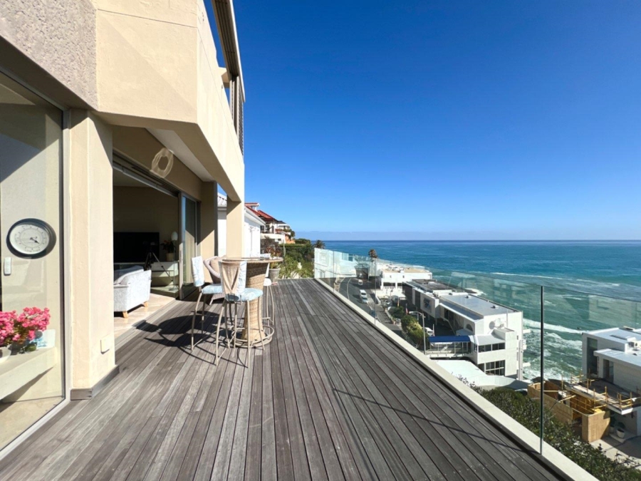 3 Bedroom Property for Sale in Bantry Bay Western Cape